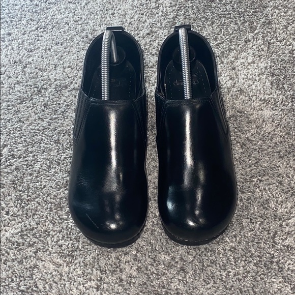 Dansko Clogs - Picture 3 of 6